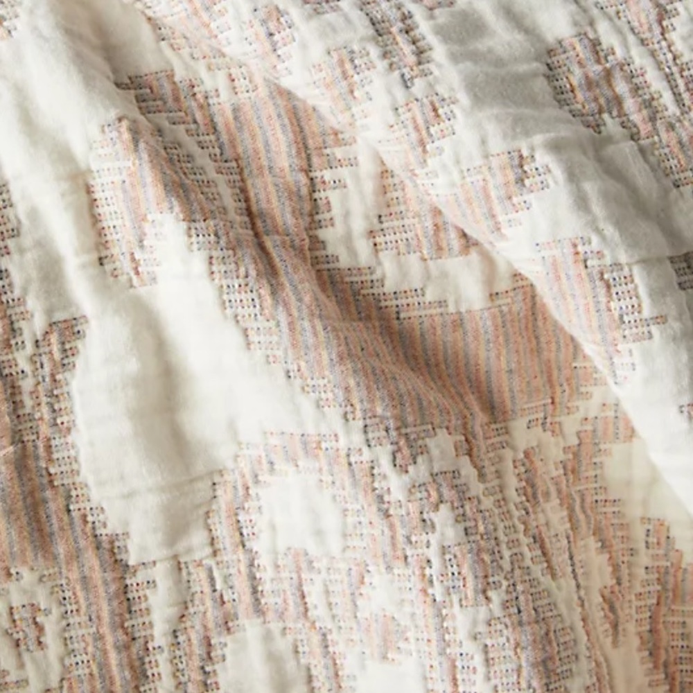 NWT Anthropologie Joslyn woven damask queen blanket - Picture 5 of 10